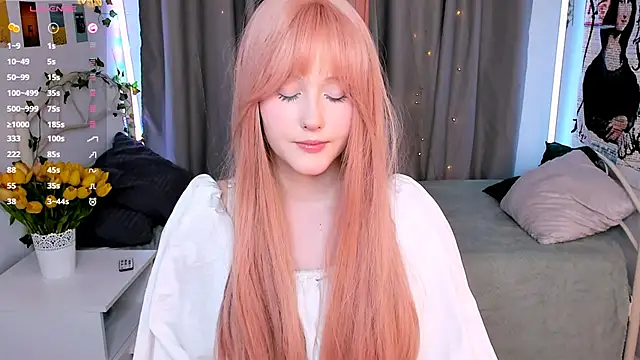 DelilahTaylor online show from 10.17.25