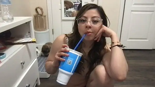 bunnygorl12 online show from 03.11.26