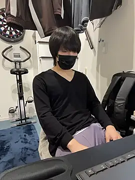 Snapshot of mikan_kun_st chatting on 12.02.25 mikan kun st online show from 12.02.25