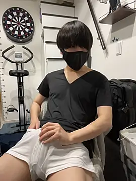 Snapshot of mikan_kun_st chatting on 04.29.26 mikan kun st online show from 04.29.26