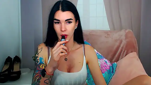 SofiiaBeauty online show from 12.18.25