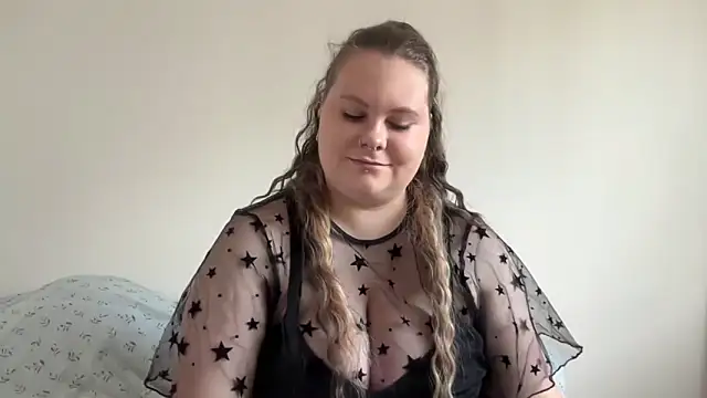 Snapshot of BriannaFlirty chatting on 11.04.25 BriannaFlirty online show from 11.04.25