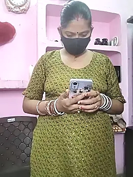 Snapshot of Rasili_bhabhi10 chatting on 10.05.25 Rasili bhabhi10 online show from 10.05.25