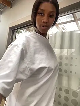 Snapshot of Sirah1 chatting on 11.01.25 Sirah1 online show from 11.01.25