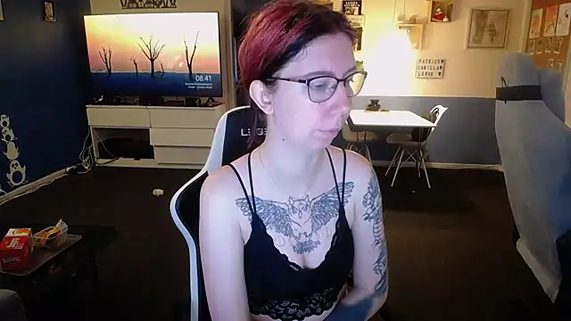 TattooedGirls online show from 11.03.25
