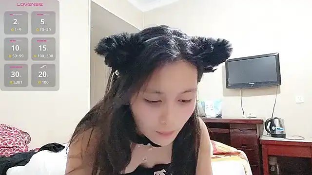 Snapshot of ST-Xiaoli520 chatting on 10.19.25 ST-Xiaoli520 online show from 10.19.25
