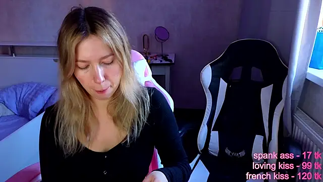 stefany and bettany online show from 11.15.25