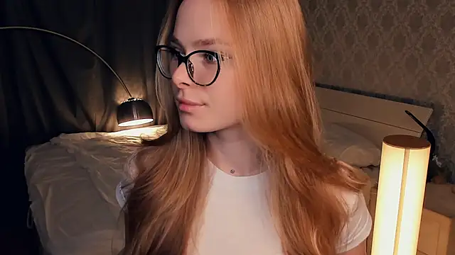 LibbyVenzeio online show from 10.24.25