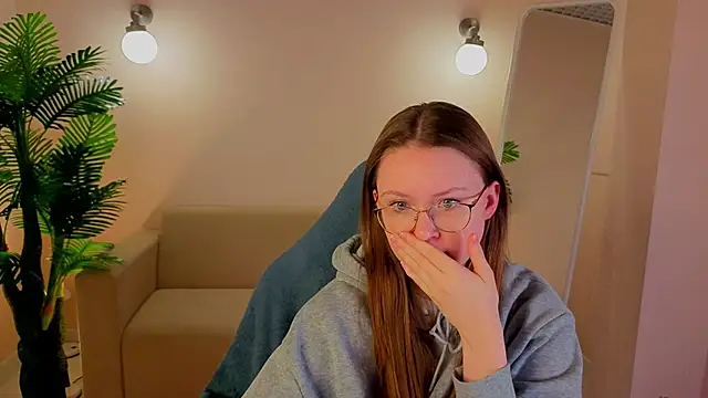 Snapshot of SirenaBlessing chatting on 11.06.25 SirenaBlessing online show from 11.06.25