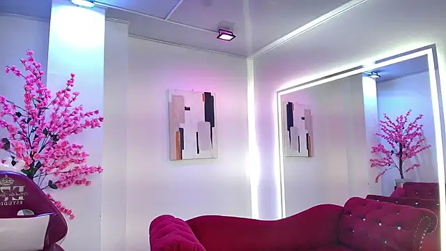 Gabriela milani online show from 11.11.25