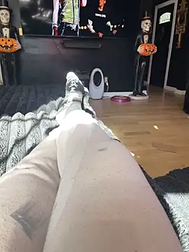 Succubus Vampira online show from 10.10.25