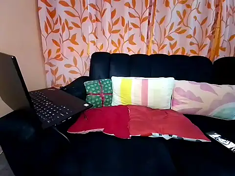 Snapshot of fayola20 chatting on 12.02.25 fayola20 online show from 12.02.25