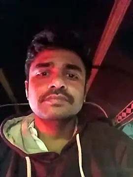 puneriboy32 online show from 11.14.25