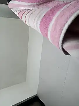 puneriboy32 online show from 12.23.25