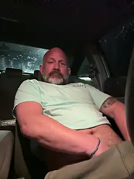 Snapshot of fuckadilf chatting on 01.18.26 fuckadilf online show from 01.18.26