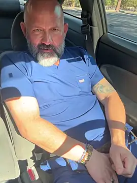 Snapshot of fuckadilf chatting on 02.10.26 fuckadilf online show from 02.10.26