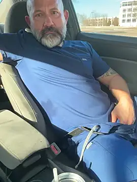 Snapshot of fuckadilf chatting on 02.11.26 fuckadilf online show from 02.11.26