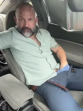 Snapshot of fuckadilf chatting on 02.27.26 fuckadilf online show from 02.27.26