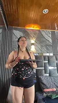 Marianasmitt online show from 10.19.25