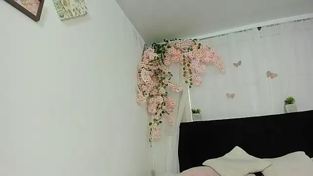 Iam ameber online show from 10.20.25