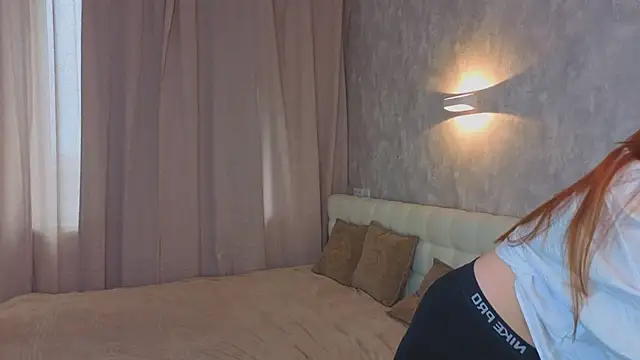 BobbieStenstrom online show from 10.05.25