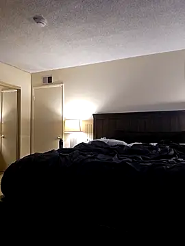 Roddog18 online show from 03.21.26