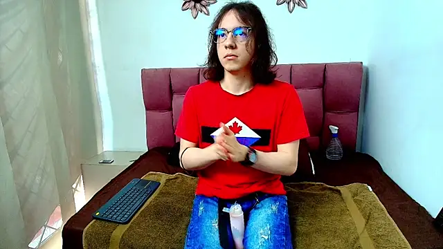 SnowyX  online show from 10.11.25