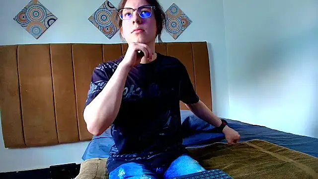 SnowyX  online show from 10.15.25