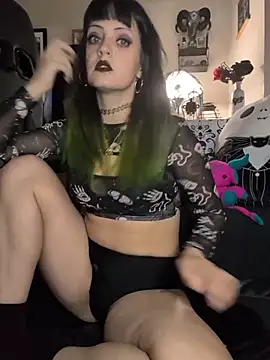 Snapshot of CherryHeart69 chatting on 10.23.25 CherryHeart69 online show from 10.23.25