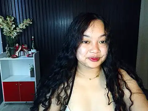 UrFavouriteCravings online show from 11.20.25