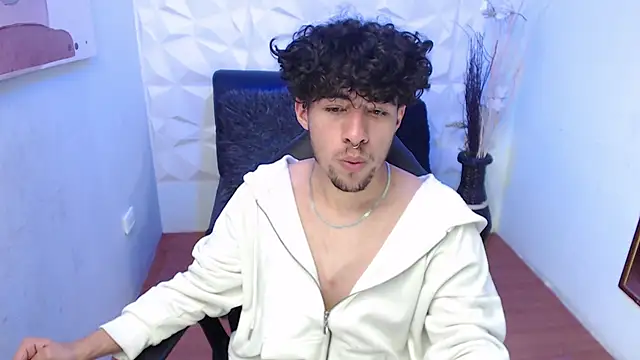 Liil boy online show from 11.21.25