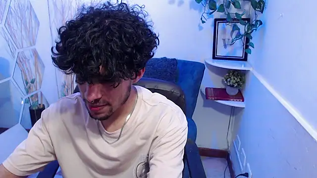 Liil boy online show from 11.27.25