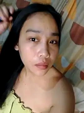 luna light23 online show from 10.16.25