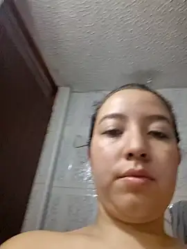 annyaparis online show from 10.04.25