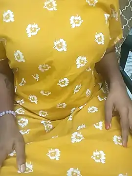 Snapshot of tamil_thaara03 chatting on 11.09.25 tamil thaara03 online show from 11.09.25