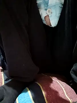 LOVE-VIKA online show from 11.23.25