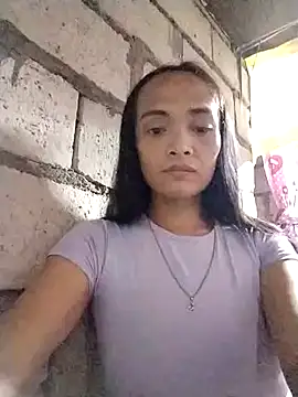 Snapshot of xAsianTOPModelx chatting on 11.30.25 xAsianTOPModelx online show from 11.30.25