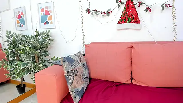 chloejhonson online show from 11.26.25