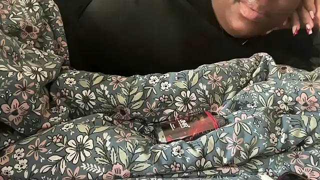 nanaisbackk online show from 02.23.26