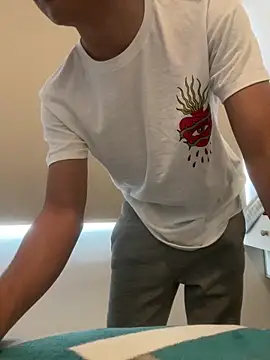 Davomg online show from 02.24.26