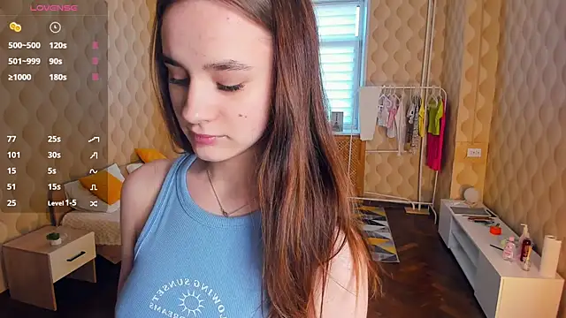 Snapshot of JinnyMcie chatting on 12.14.25 JinnyMcie online show from 12.14.25