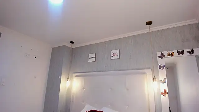 is a bell online show from 11.17.25