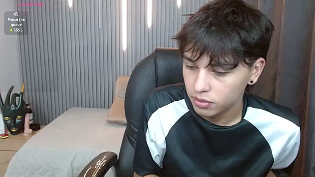 StiwenTwink online show from 05.02.26