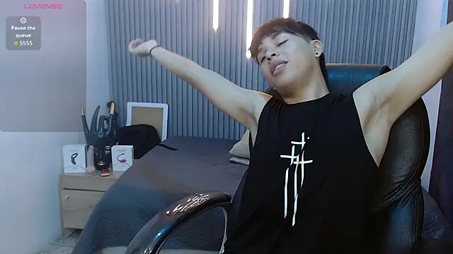 StiwenTwink online show from 07.24.26