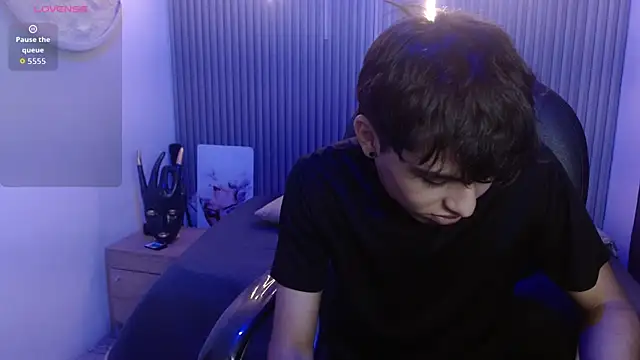 StiwenTwink online show from 08.01.26