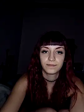 Sweetredevil online show from 12.19.25