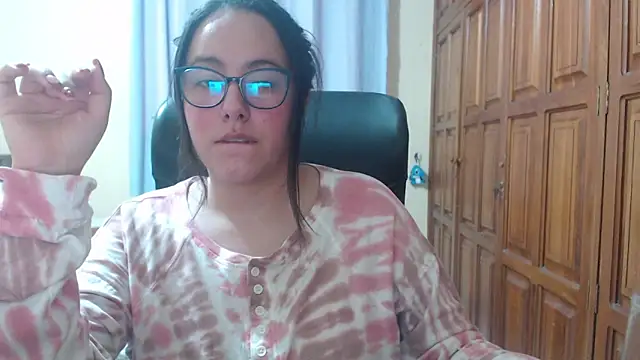 Venus cat  online show from 01.19.26