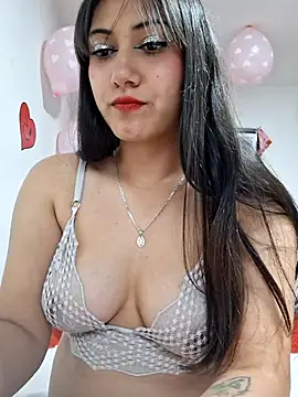 Snapshot of Chloe_Mis chatting on 02.14.26 Chloe Mis online show from 02.14.26