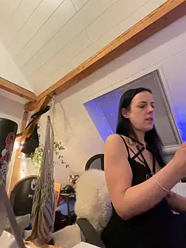 V-WINELOVER online show from 10.13.25