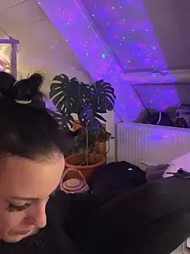 V-WINELOVER online show from 10.16.25